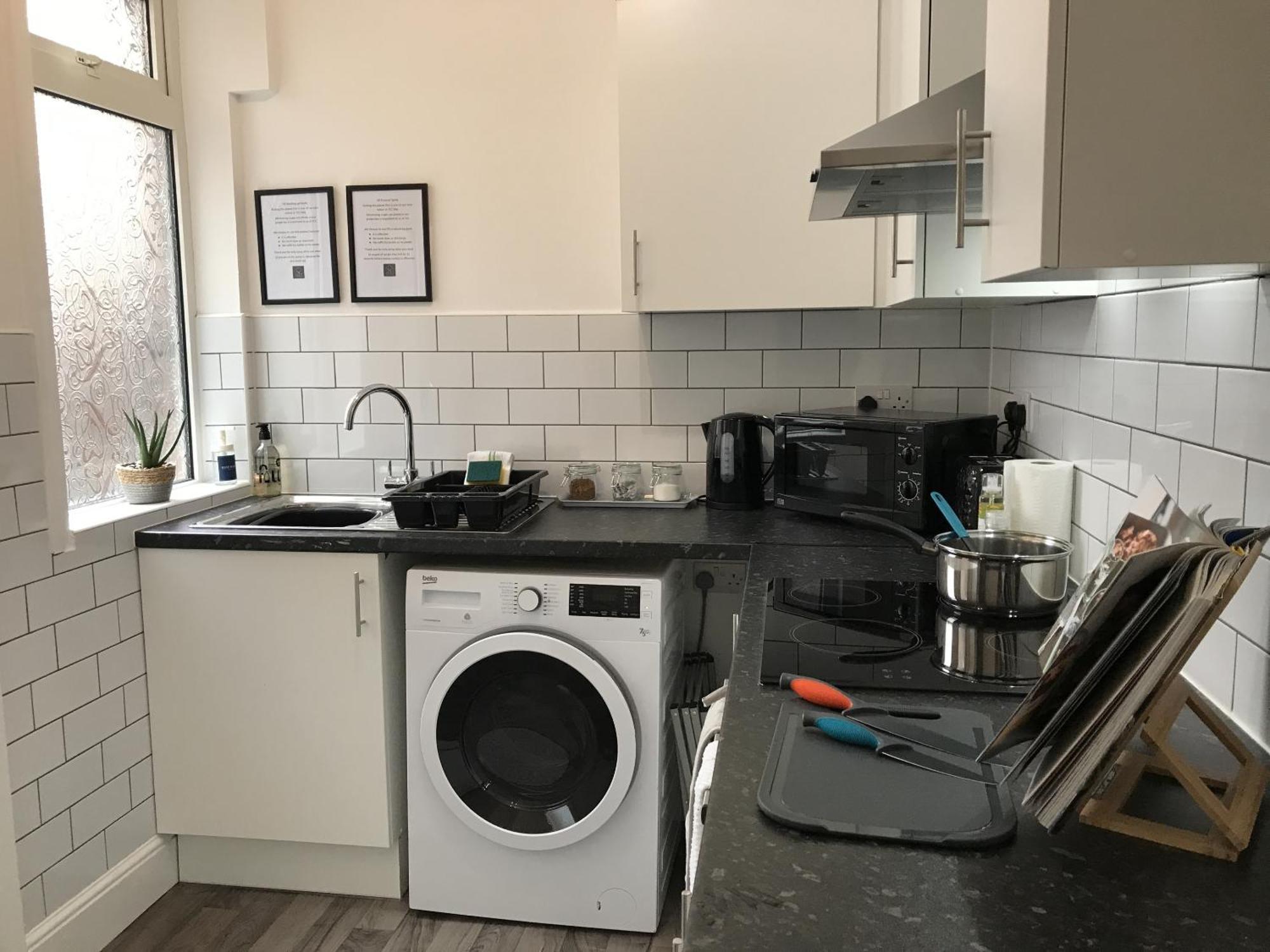 Bright Spacious 3-Bed With Office & Patio, Preston Preston  Zewnętrze zdjęcie