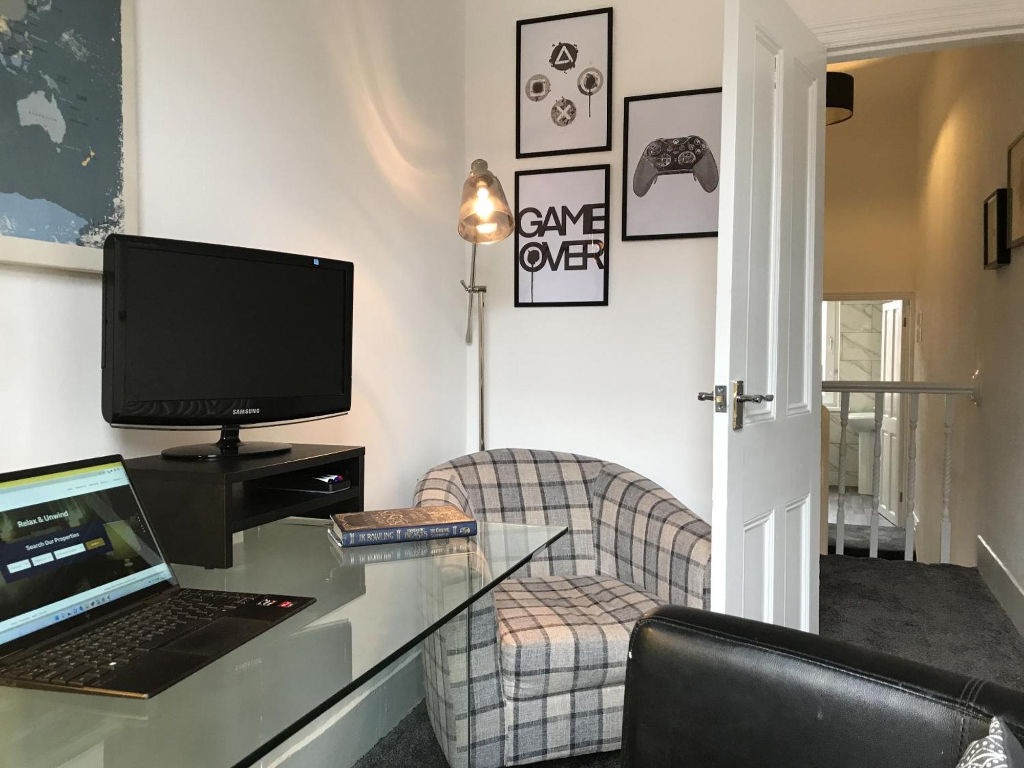 Bright Spacious 3-Bed With Office & Patio, Preston Preston  Zewnętrze zdjęcie